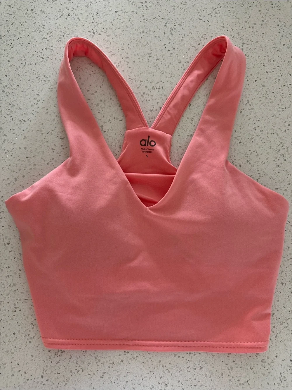 ALO Yoga Airbrush Real Bra V Neck Cropped Tank Top Shelf Bra